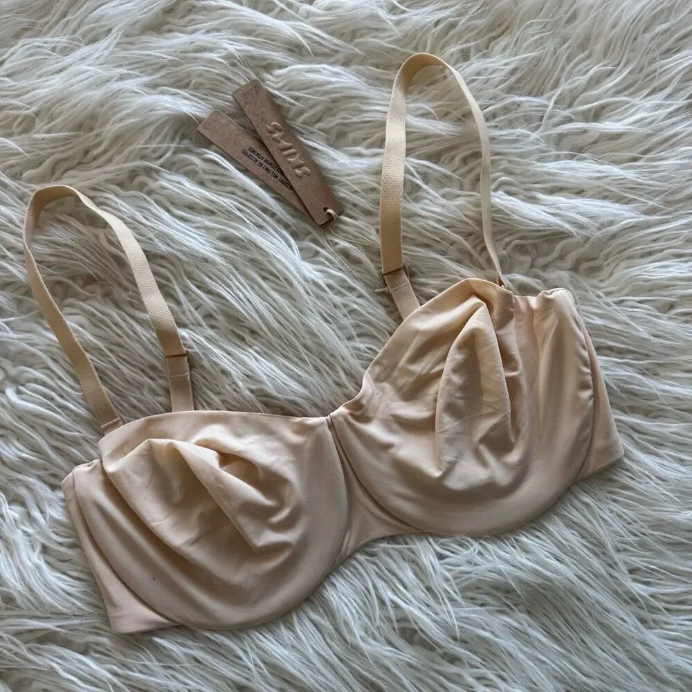 Skims Smoothing Intimates Strapless Bra Sand Size 34C - Picture 3 of 7